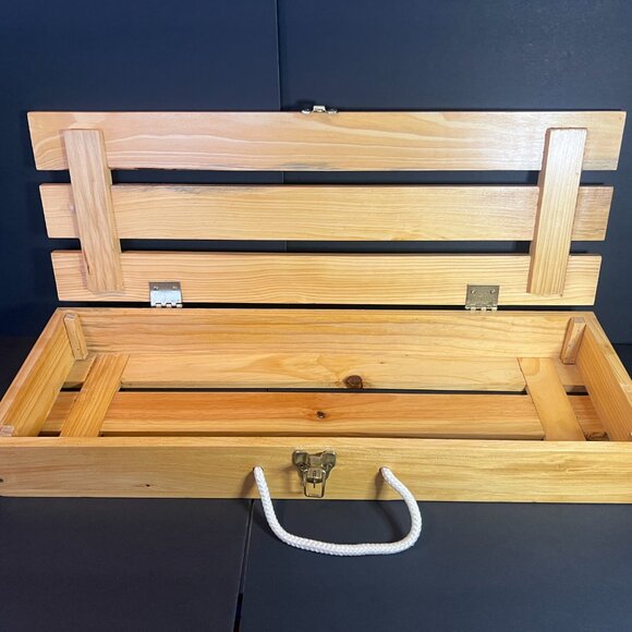 Eddie Bauer Limited Edition Wooden Hinged Crate Case w/ Rope Handle 25.5 x 8.75" - Picture 7 of 8